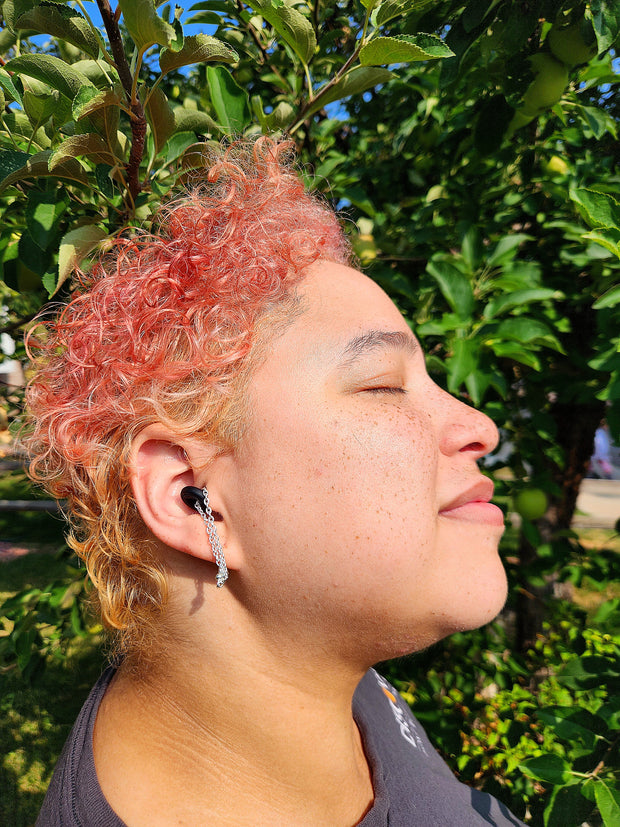 Loop Earplug Earrings - Black