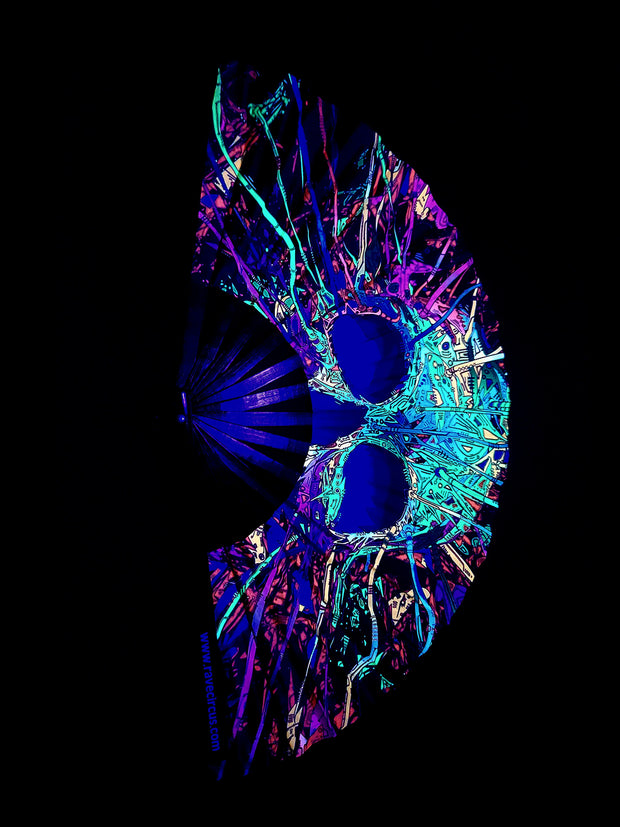 Clack Fan - UV Skulls